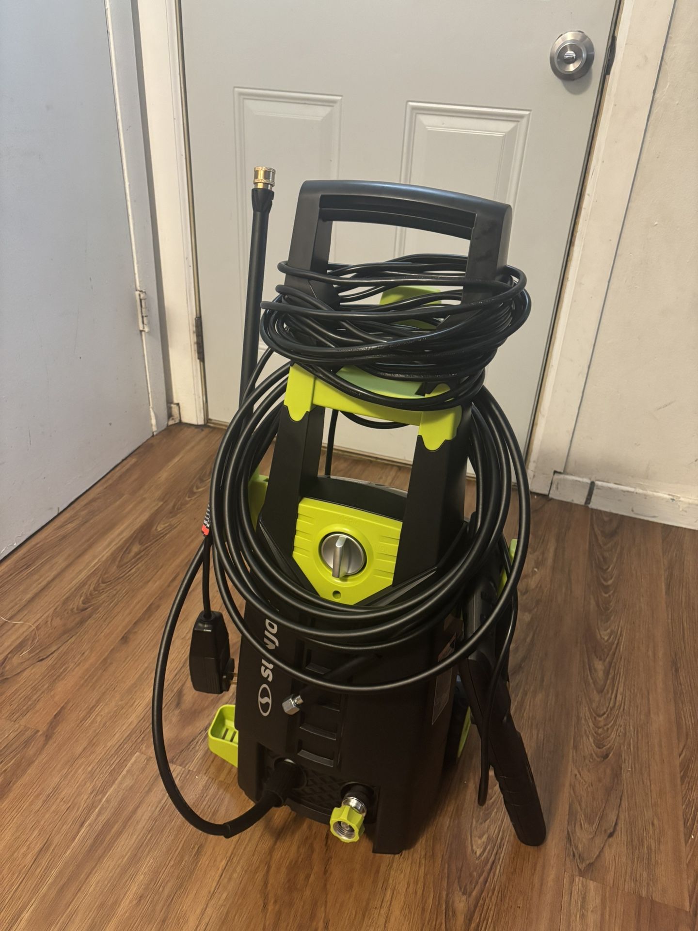 sunjoe spx2688-max 2050 psi 13a electric pressure washer