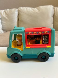 Fisher Price Little People Food Truck With Music & Sounds 2 People