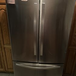 Whirlpool Refrigerator 
