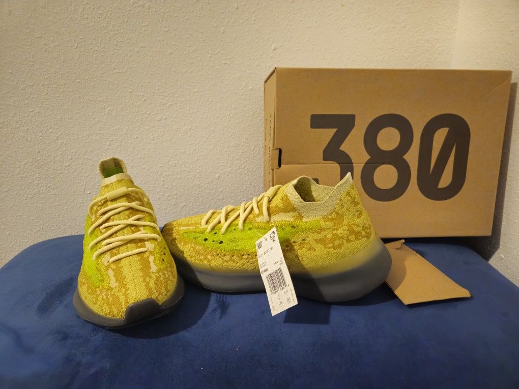 Adidas Yeezy