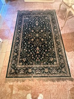 Persian-Style Area Rug — Dark Green Floral Medallion