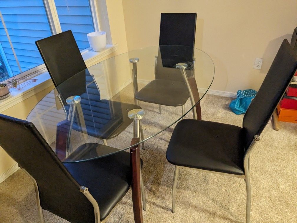 Glass Table And Chair Set