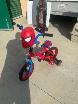 Huffy 12" Marvel Spider-Man Kids Bike Boys Bicycle Red Training Wheels Age 3-5