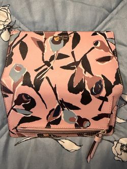Kate Spade New York Floral wallet