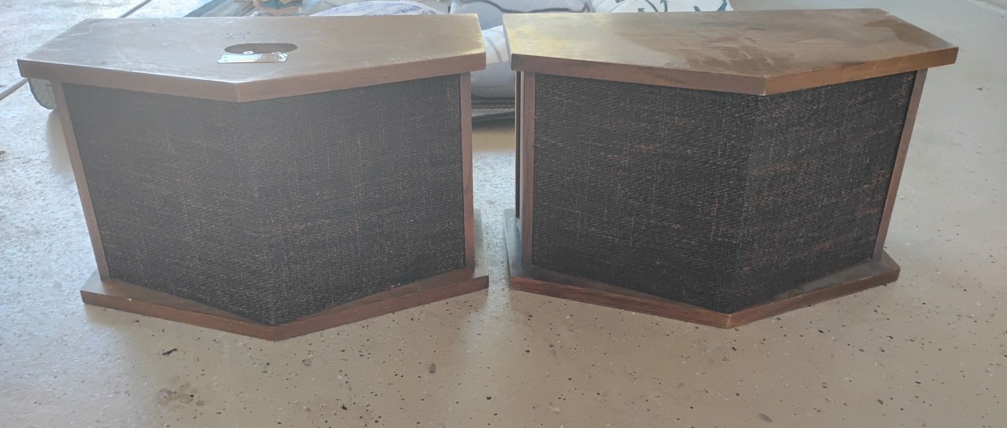 Vintage Bose 901 Speakers