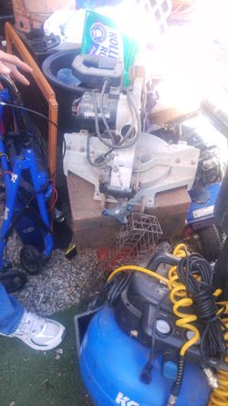 Yard sale west Hemet