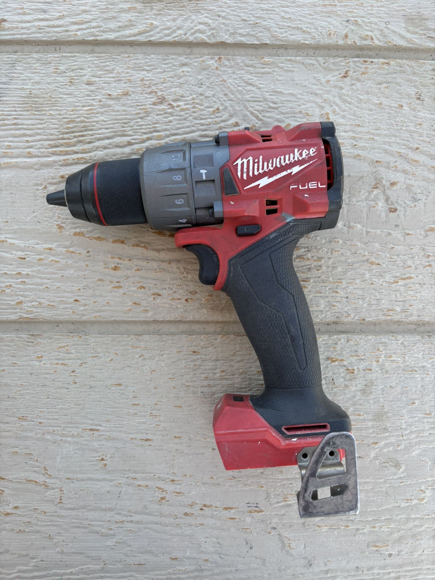 Milwaukee 18V FUEL Cordless 1/2 in. Hammer Drill/Driver (TOOL ONLY/SOLO LA HERRAMIENTA)