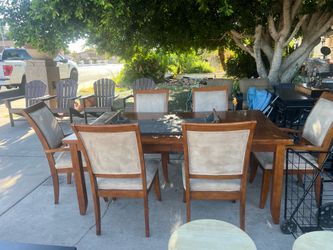 Dinning table 6 chairs