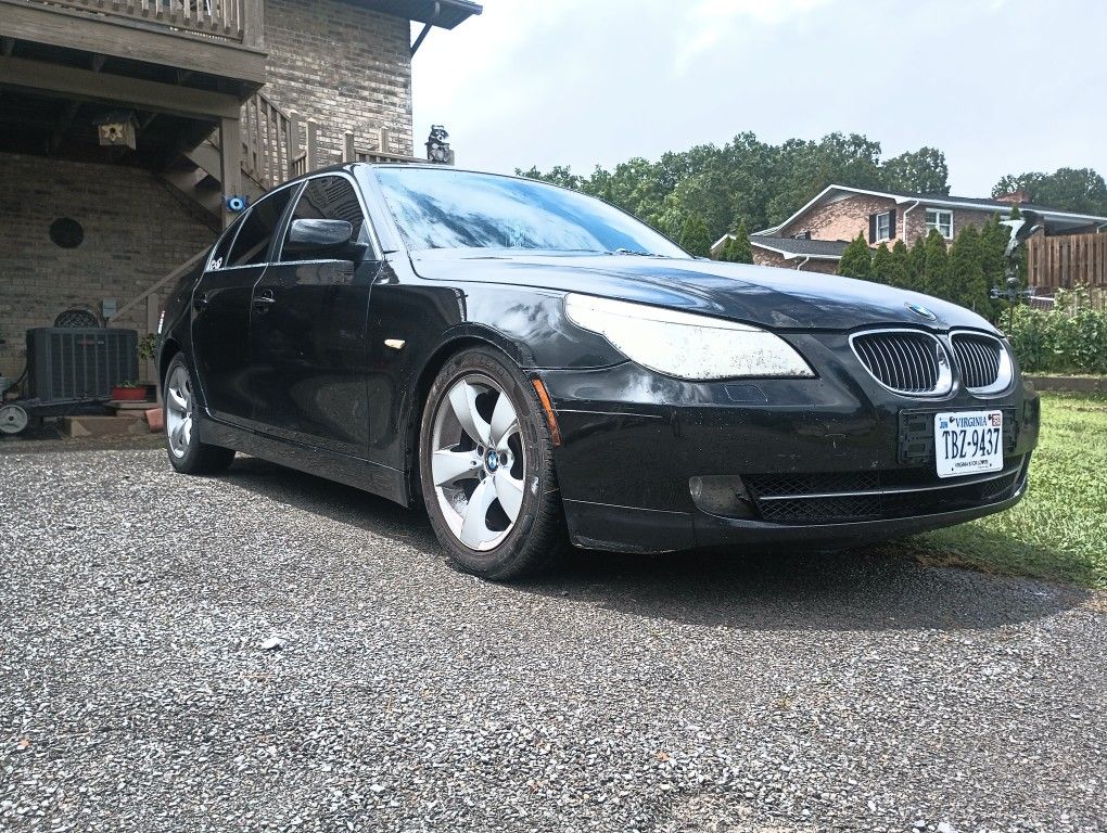 2008 BMW 528i