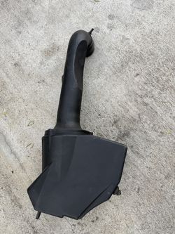 Jeep Grand Cherokee 3.6 Air Filter Tube