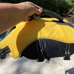 Doggie Floating Swim Vest 🐶 Medium Size 🐕