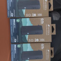 Powerbank and Fast wall charger 63W Fast Charging and 10,000mah