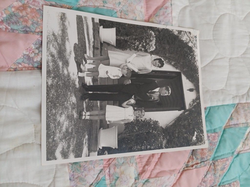 Official White House Picture Kennedy Family