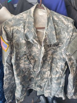 Small/regular used Army jacket
