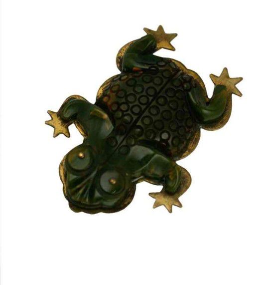 Art Deco Bakelite Frog Brooch

