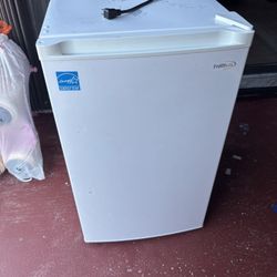 Premium Freezer/fridge