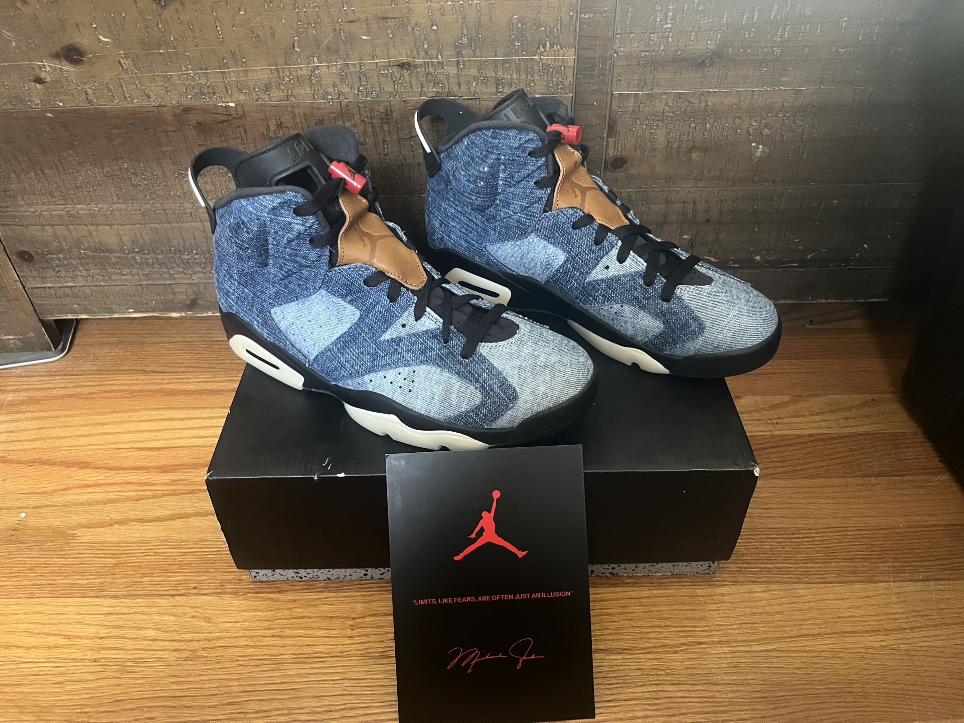 Brand New - Size 10.5 - Nike Air Jordan 6 Retro Washed Denim - Deadstock