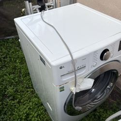 LG washer And Dryer 