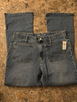 BRAND NEW GIRLS/JUNIORS JEANS