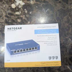 NETGEAR BUSINESS

8-Port Gigabit Desktop Switch

