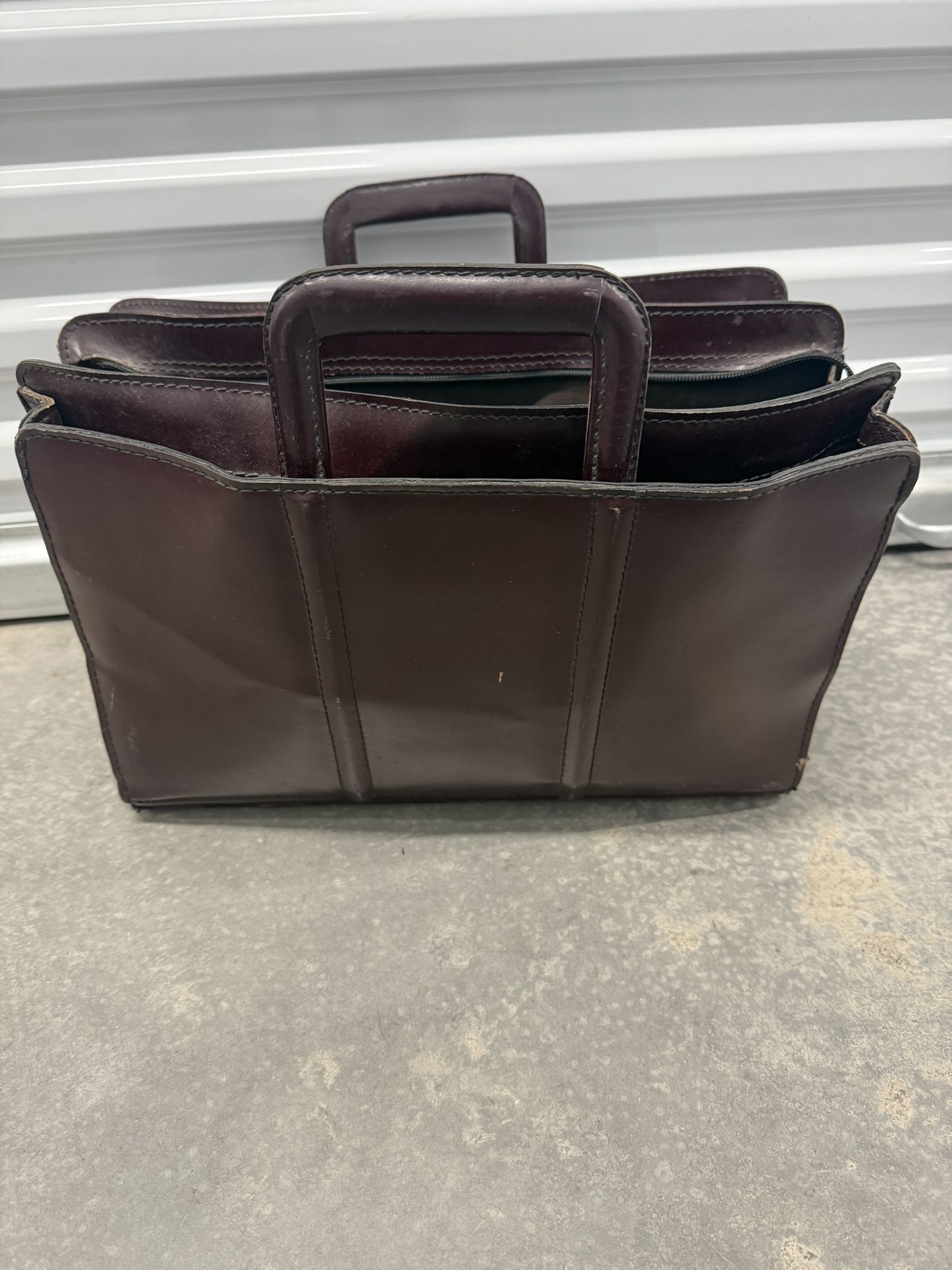 Vintage Men's Top Grain Leather Briefcase Shoulder Business Bag made in Romania