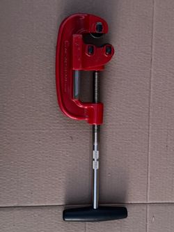 Superego pipe cutter