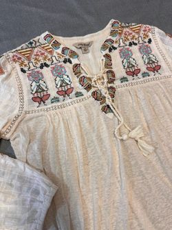 Lucky Brand Embroidered Boho Blouse Size Small