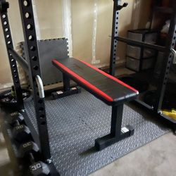 Cap Strength Weight Bench.