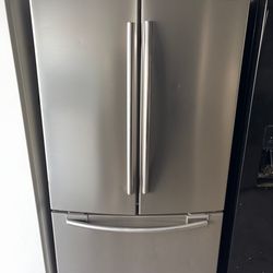 Samsung Stainless Steel Refrigerator And Freezer