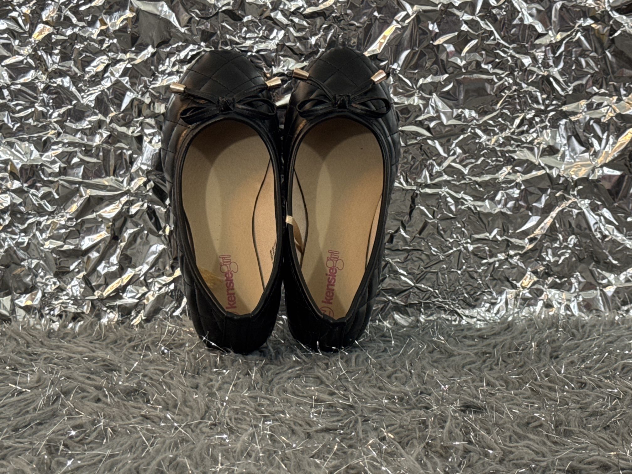 Kensie Girl Soft Quilted Textured With Bow Tie Ballerina Flats Size 12 Girls