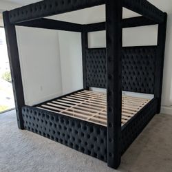Lauren Bluetooth Tufted Velvet Canopy Platform Bed w Phone Chargers