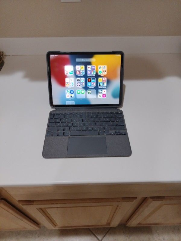 iPad 11in. Pro M2 
