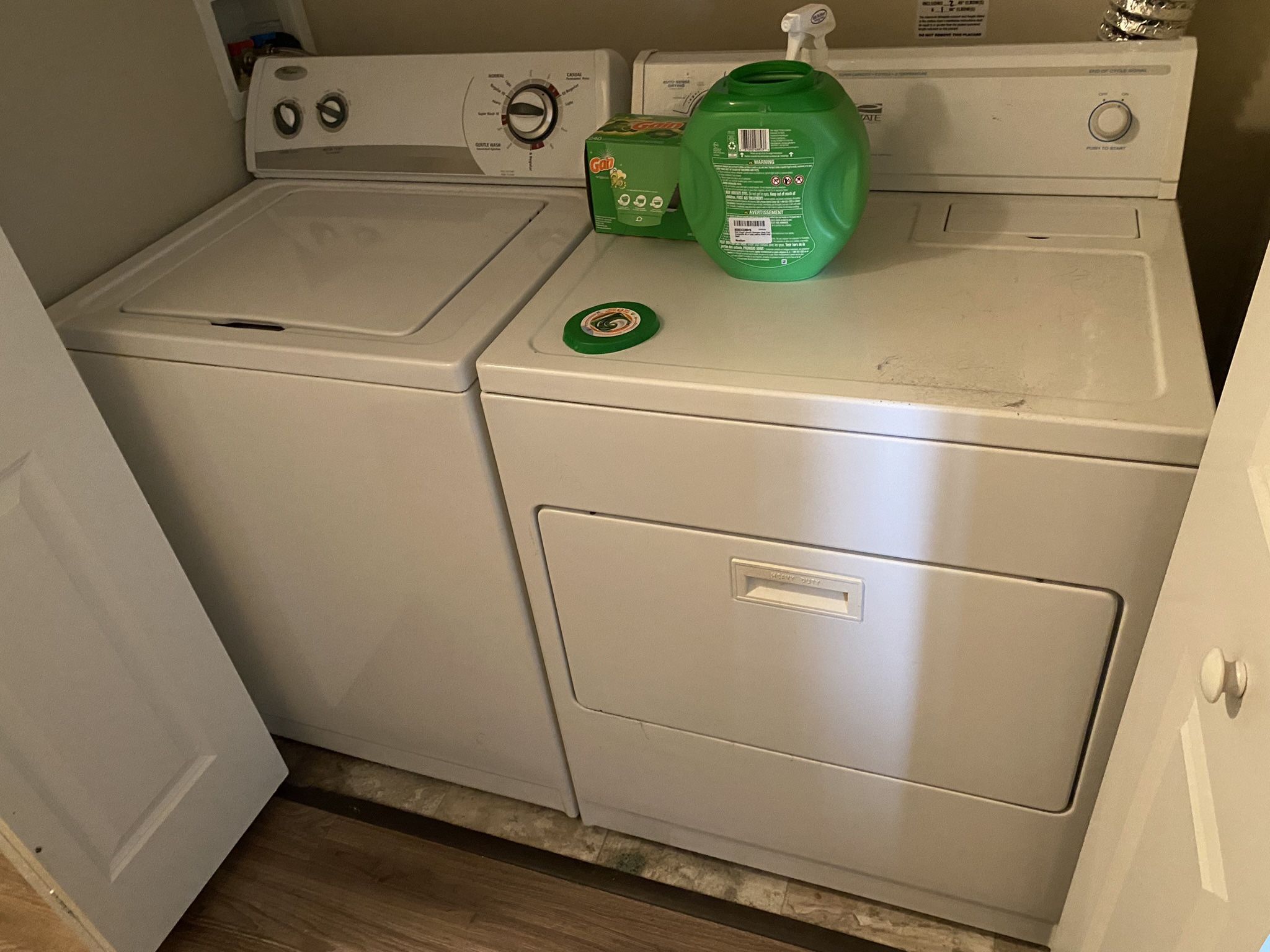 Washer And Dryer 