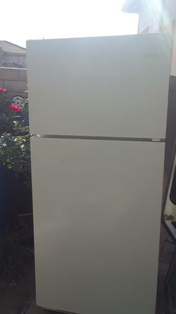 Frigidare refrigerator