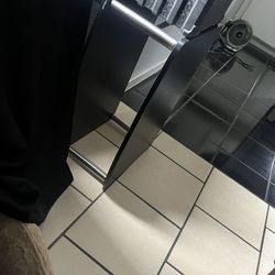 2side tables and the coffee table