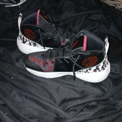 Basketball Shoes Mens Size 9 1/2