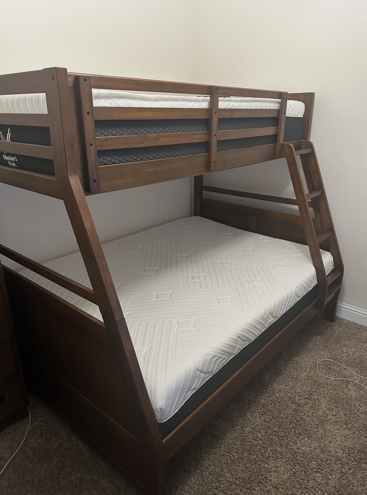 Twin Over Full Bunk Bed With Mattresses