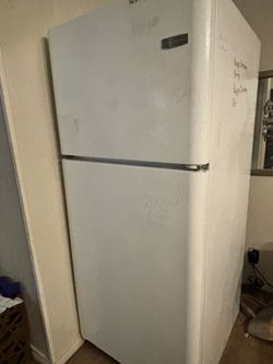 Fridge (Frigidaire), Washer, and Dryer (General Electric)