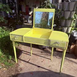 Bamboo By Drexel Bali Vanity