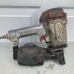 Max Super Roofing Nail Gun