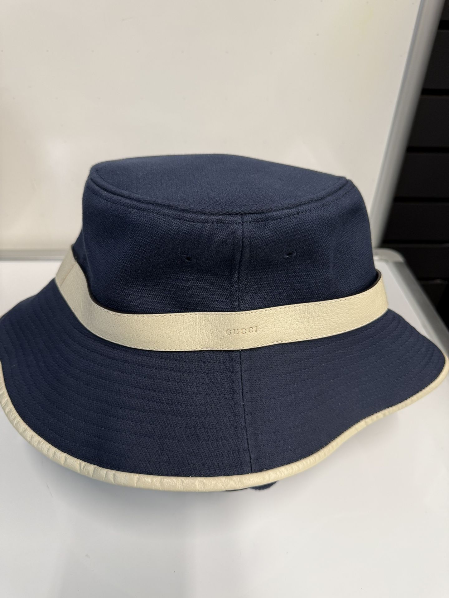 Gucci Blue & White Bucket Hat w/ Navy Drawstring – Designer Streetwear  