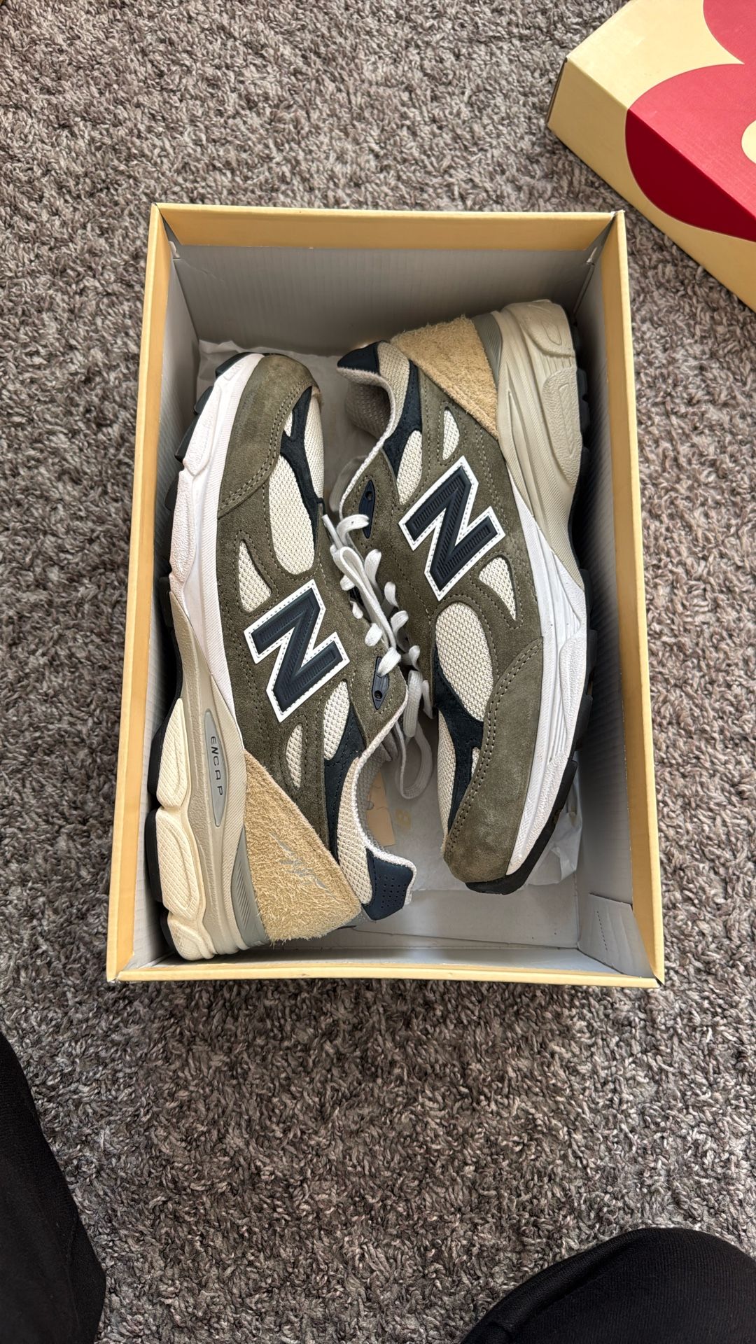 New Balance 990 V3 Olive Made In The USA 8.5 Men’s