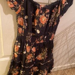 Dress, Floral, Small $2