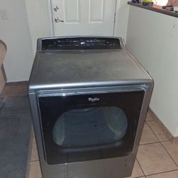 $200 Whirpool DRYER