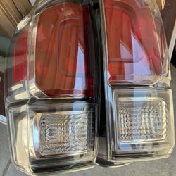 Rear Lights 2020 Toyota TOcoma