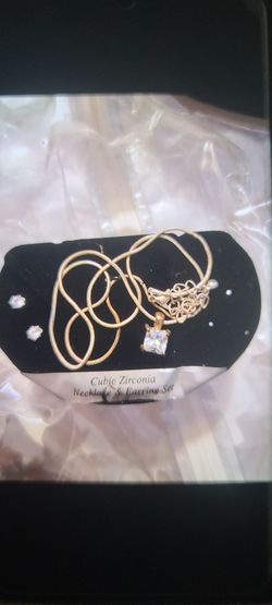CUBIC ZIRCONIA NECKLACE/EARRING SET