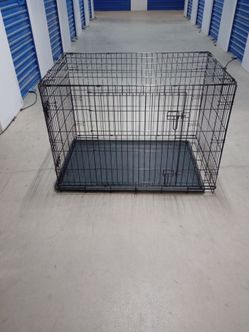 Medium size dog crate $ 65