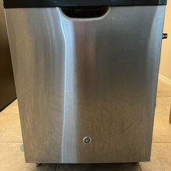 GE® Dishwasher with Front Controls 