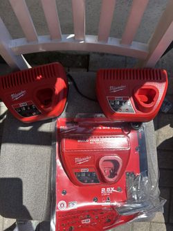 Milwaukee m12 chargers
