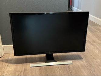 28' 4K UHD Samsung Hi Quality Monitor Model U28E570D 3840x2160 1ms LED